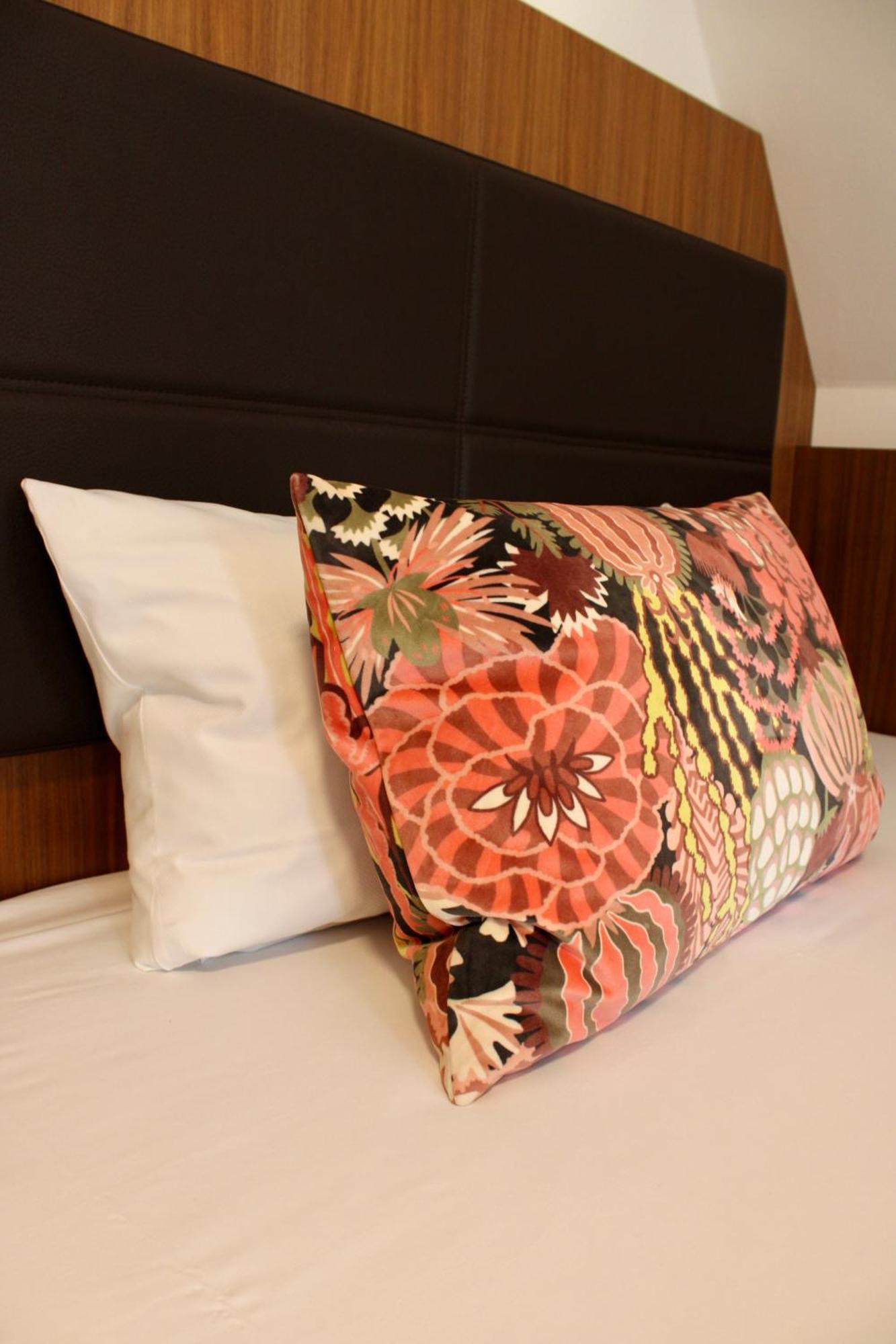 Hotel Alma Am Anger Ερφούρτη Εξωτερικό φωτογραφία
